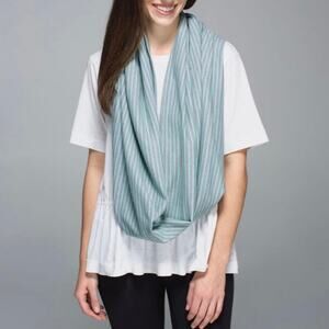 LULULEMON Striped Vinyasa Rulu Scarf Mint Gray